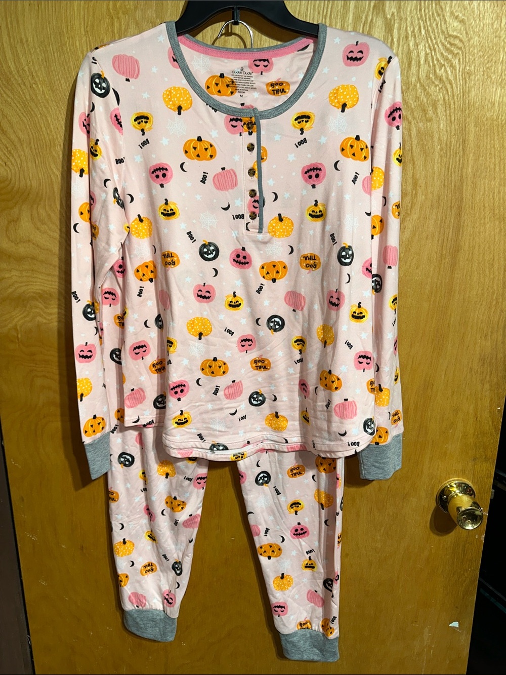 Cuddl Duds Pink Pumpkin Print Women’s Pajama Set